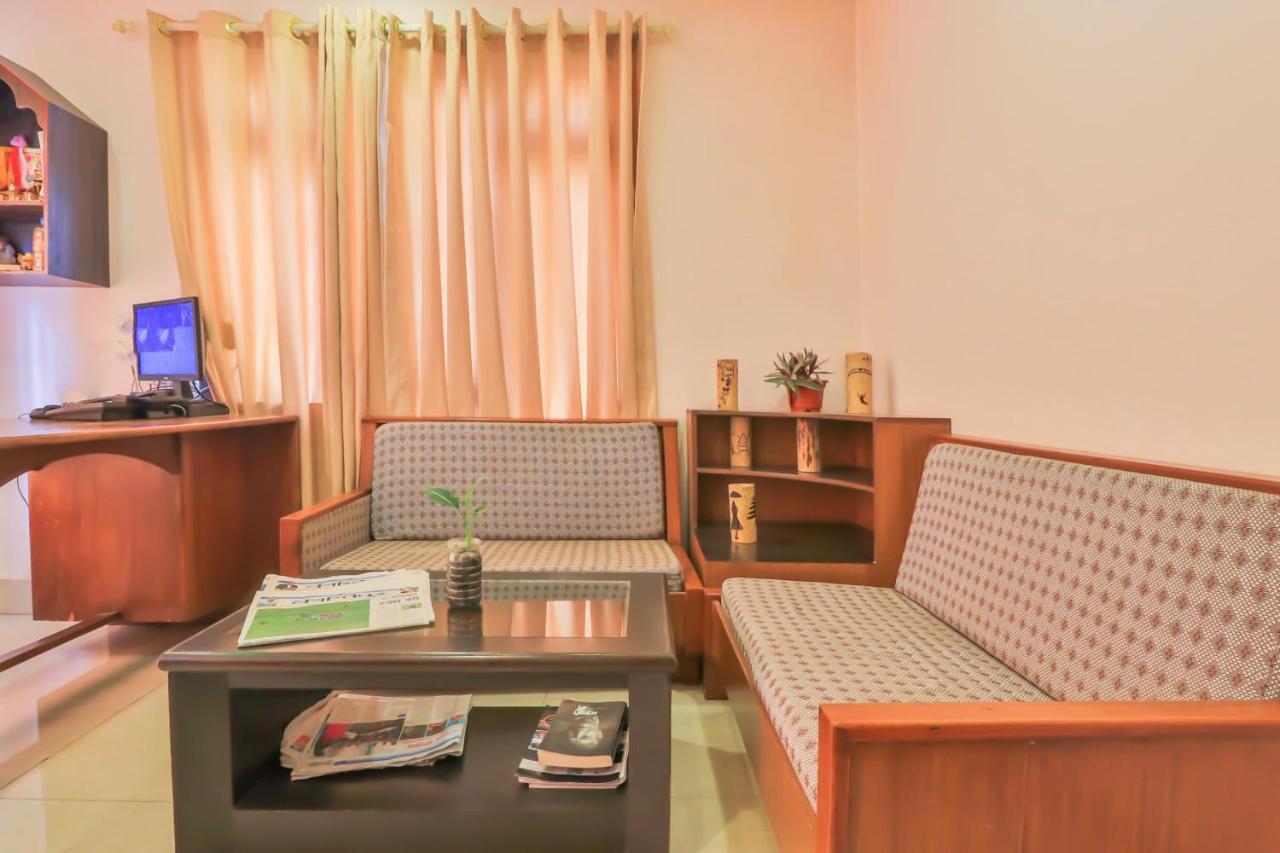 Hotel Alpine Villa Pokhara Exterior photo